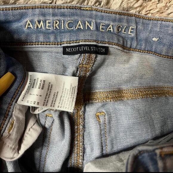 American Eagle Next Level Stretch Jegging Crop Distressed Casual Normcore Size 2 - Picture 4 of 6